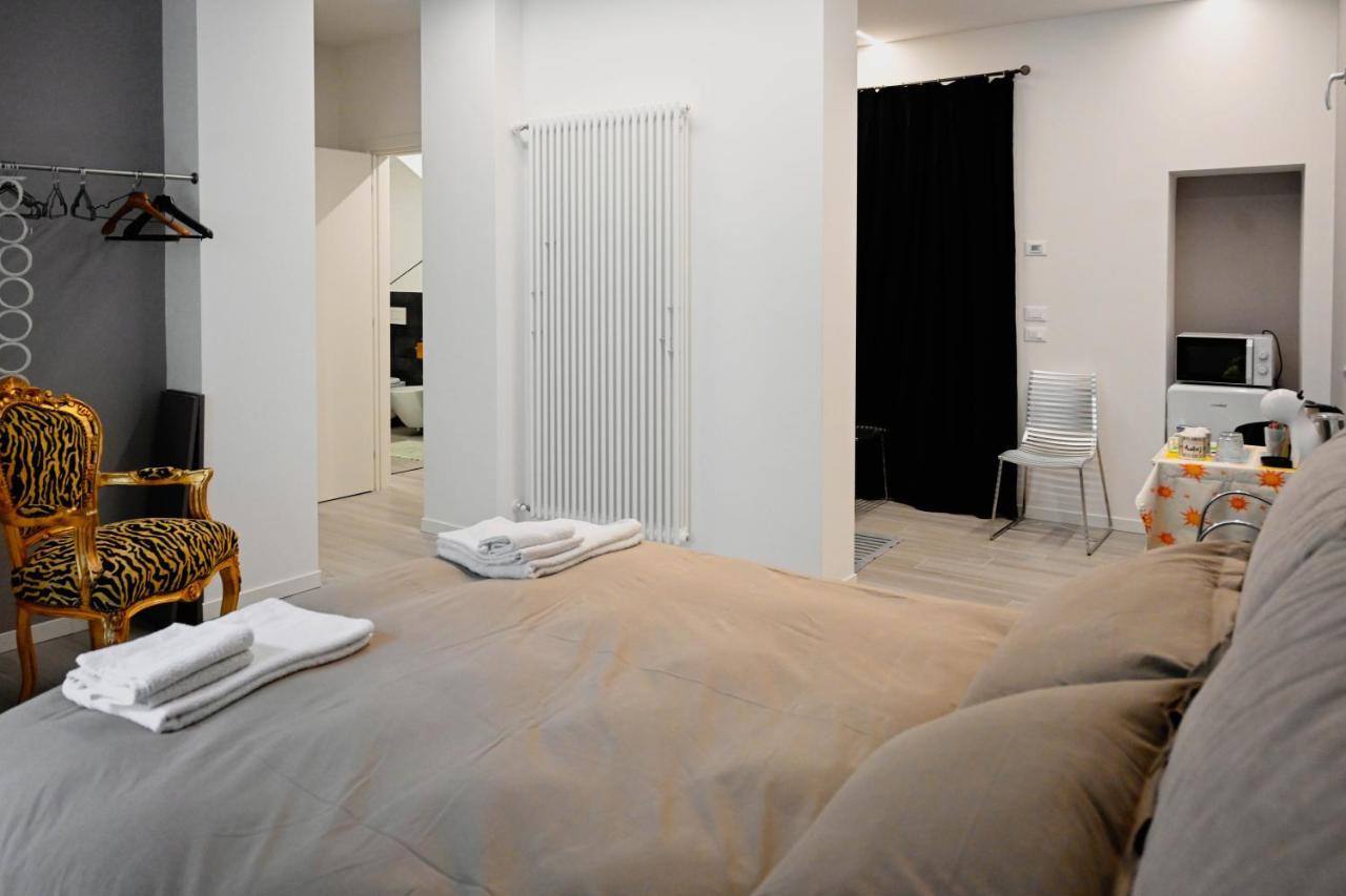 Cozy Studio Downtown Apartment บัสซาโน เดล กรัปปา ภายนอก รูปภาพ