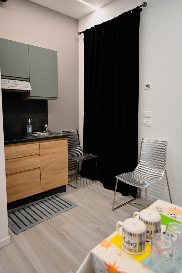 Cozy Studio Downtown Apartment บัสซาโน เดล กรัปปา ภายนอก รูปภาพ